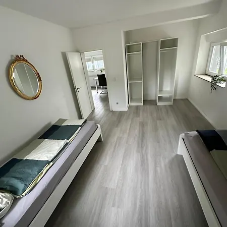 E04 Schoene Am Rot-weiss Stadion Apartment